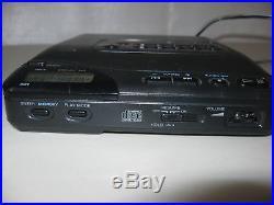 Vintage 1991 Sony Discman Model D-T66 CD/Radio Player-Works