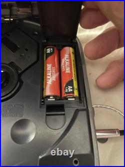 Vintage 1996 Sony Sports Discman CD Player ESP YellowithGray (D-451SP)