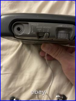 Vintage 1996 Sony Sports Discman CD Player ESP YellowithGray (D-451SP)