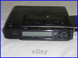 Vintage Rare SONY D-Z555 Discman CD Walkman FOR PARTS ONLY