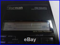 Vintage Rare SONY D-Z555 Discman CD Walkman FOR PARTS ONLY