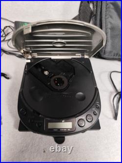 Vintage SONY Discman Personal CD player D-111 Walkman Bundle Green