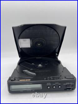 Vintage SONY Discman Personal CD player D-99 Walkman Full Metal Body Untested