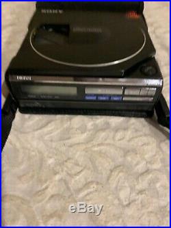Vintage SONY Discman Portable CD Player D-7 + Sony BP-200 Parts Ir Repair Only