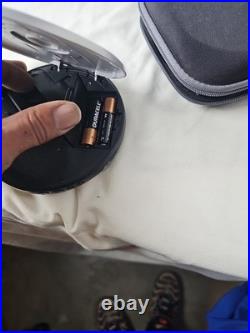 Vintage Sony CD Walkman Silver D-EJ011 Sealed in package New Old Stock NOS