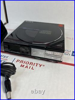 Vintage Sony D-5 Compact Disc Player CD AS IS / Powers On / CD skips / NICE