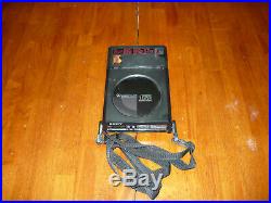 Vintage Sony D-50 Compact Disc CD Player and EPB-9LC Battery Tested Description