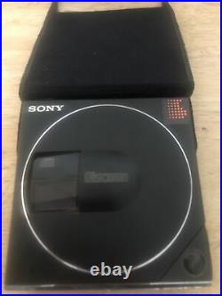 Vintage Sony D-50 mK11 discman and Battery Pack BP-200 (read description)