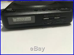 Vintage Sony Discman CD Player D2 Made in Japan 1988