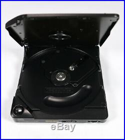 Vintage Sony Discman D-35 with original box, hard case, headphones, power supply