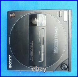 Vintage Sony Discman D-T100 Portable CD Compact Player