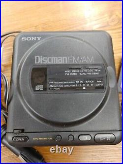 Vintage Sony Discman D-T2 CD/AM/FM with RARE Mount Plate CMP-200P