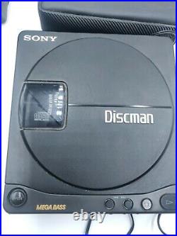 Vintage Sony Discman Model D-9 Portable plays CDs no sound as is