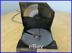 Vintage Sony Discman SONY D 50 with Super Rare! Battrey Pack EBP 9LC WORKING