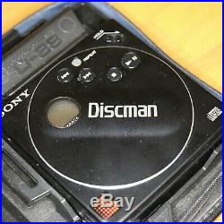 Vintage collectable Sony d-88 Ultra small portable 5 discman CD player